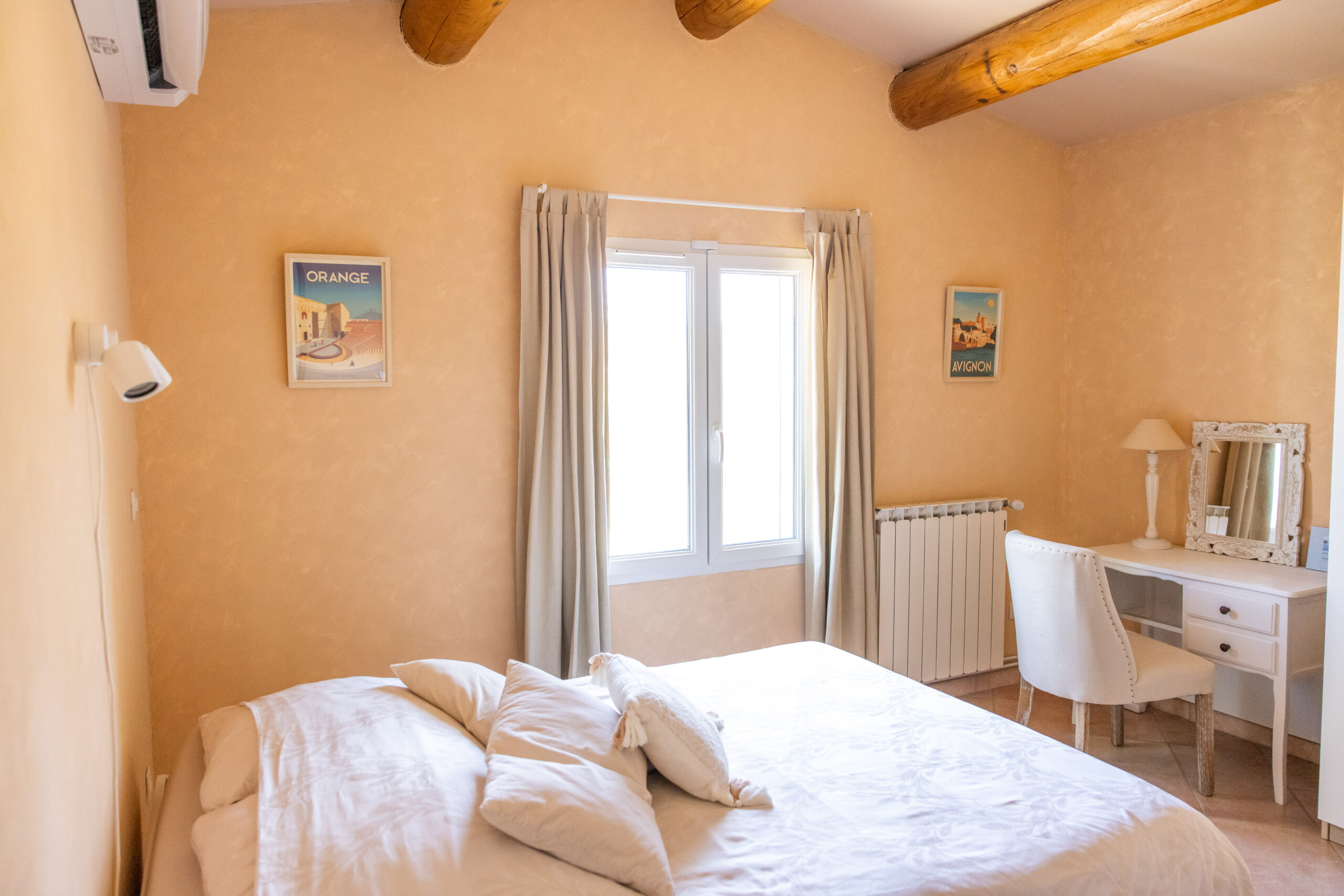 Location de vacances à Orange | Maison avec jardin proche du Théâtre Antique – La Villa Galini